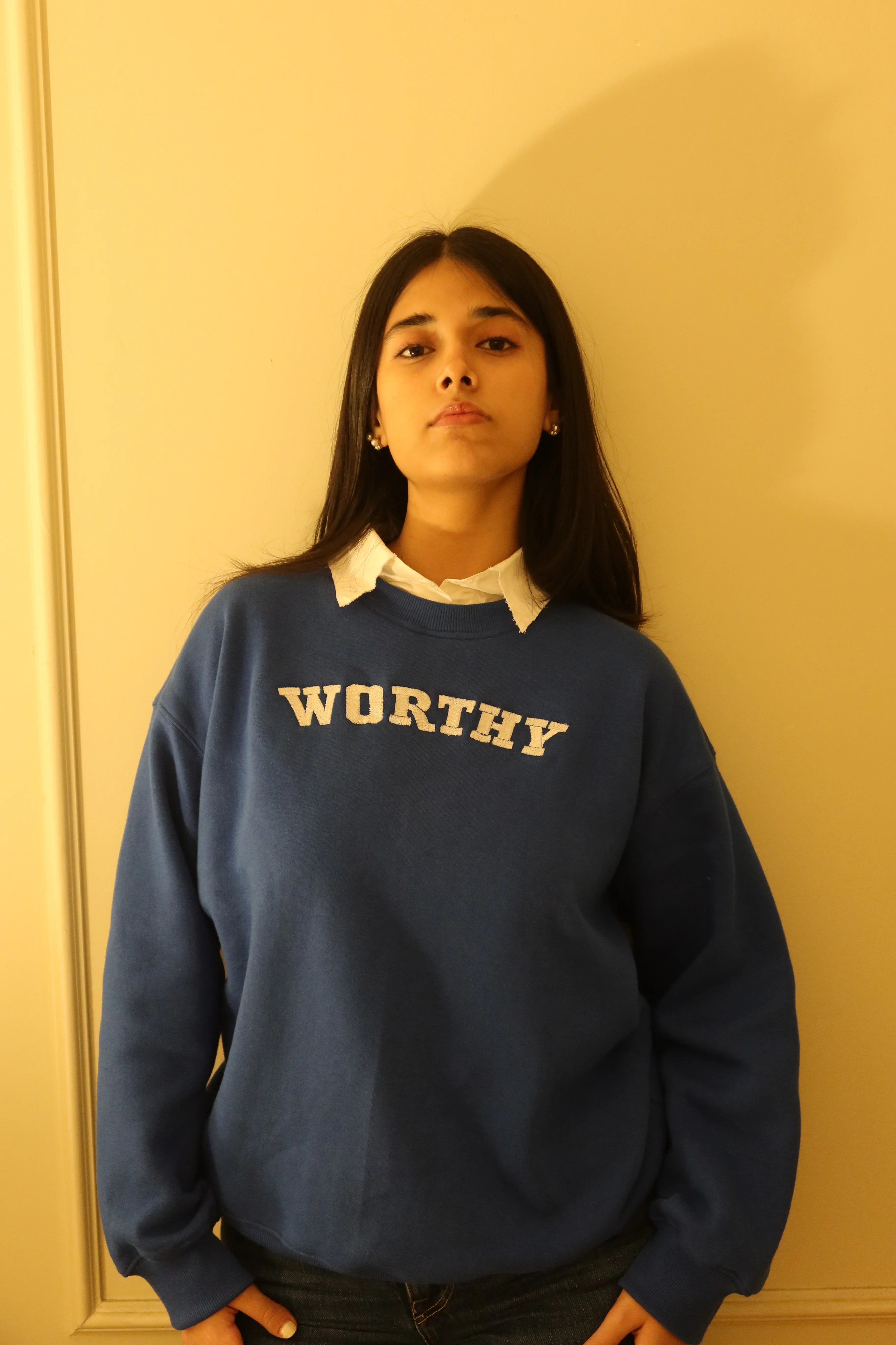 Worthy Collar Sweatshirt - Image 5