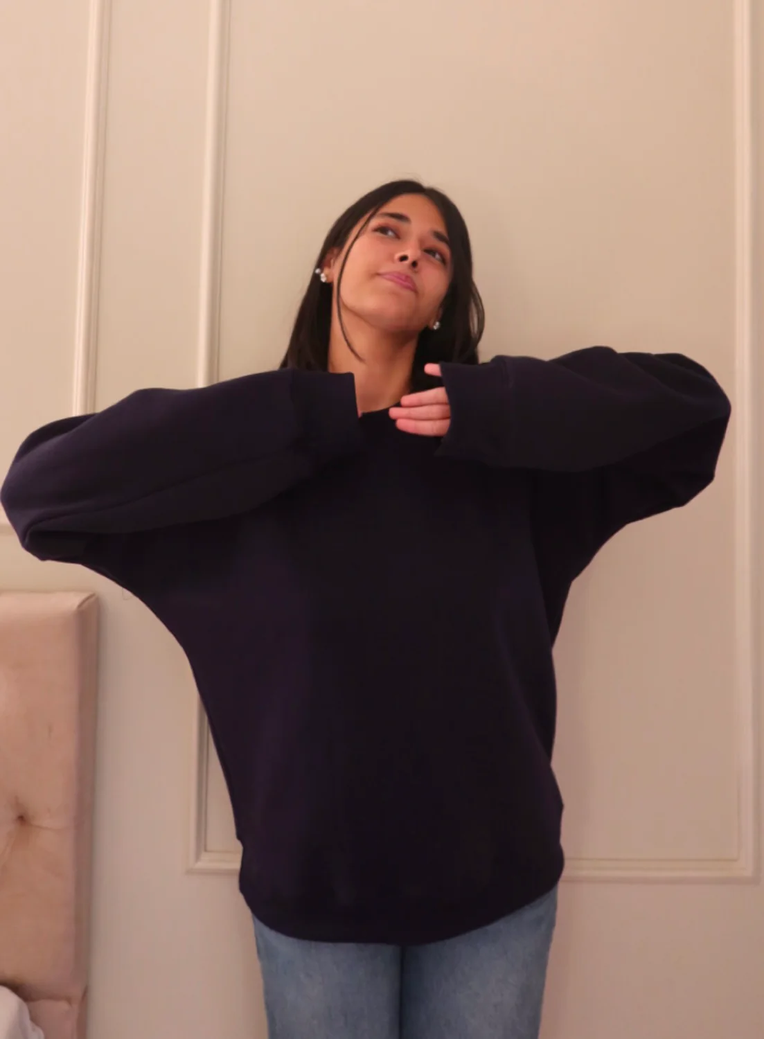 Oversized Navy Sweatshirt - Image 5