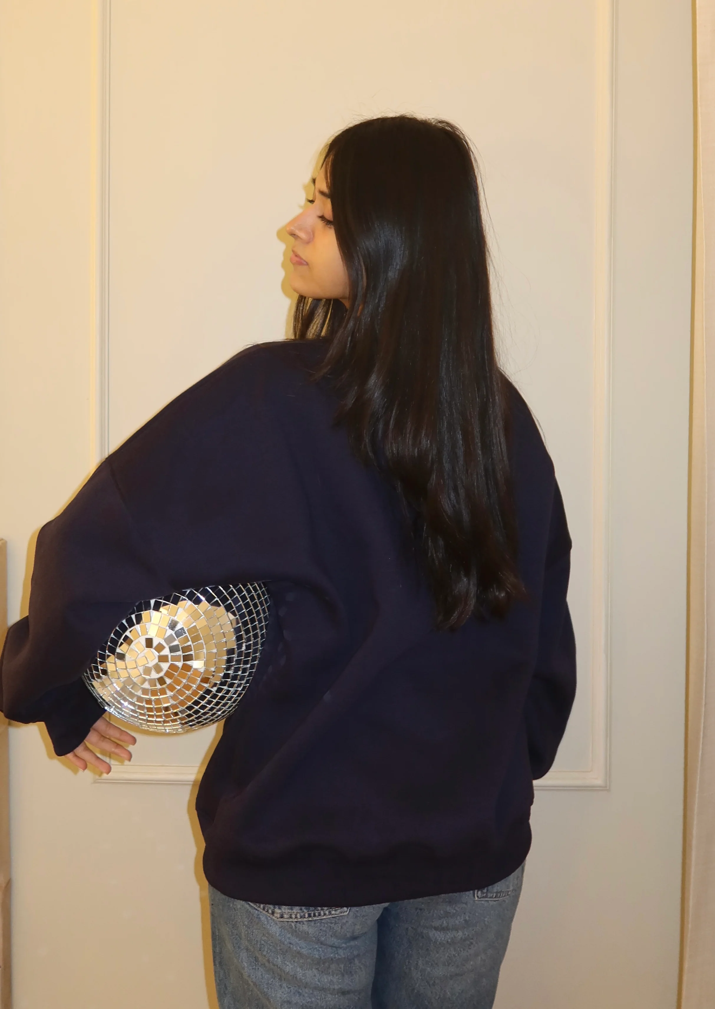 Oversized Navy Sweatshirt - Image 6